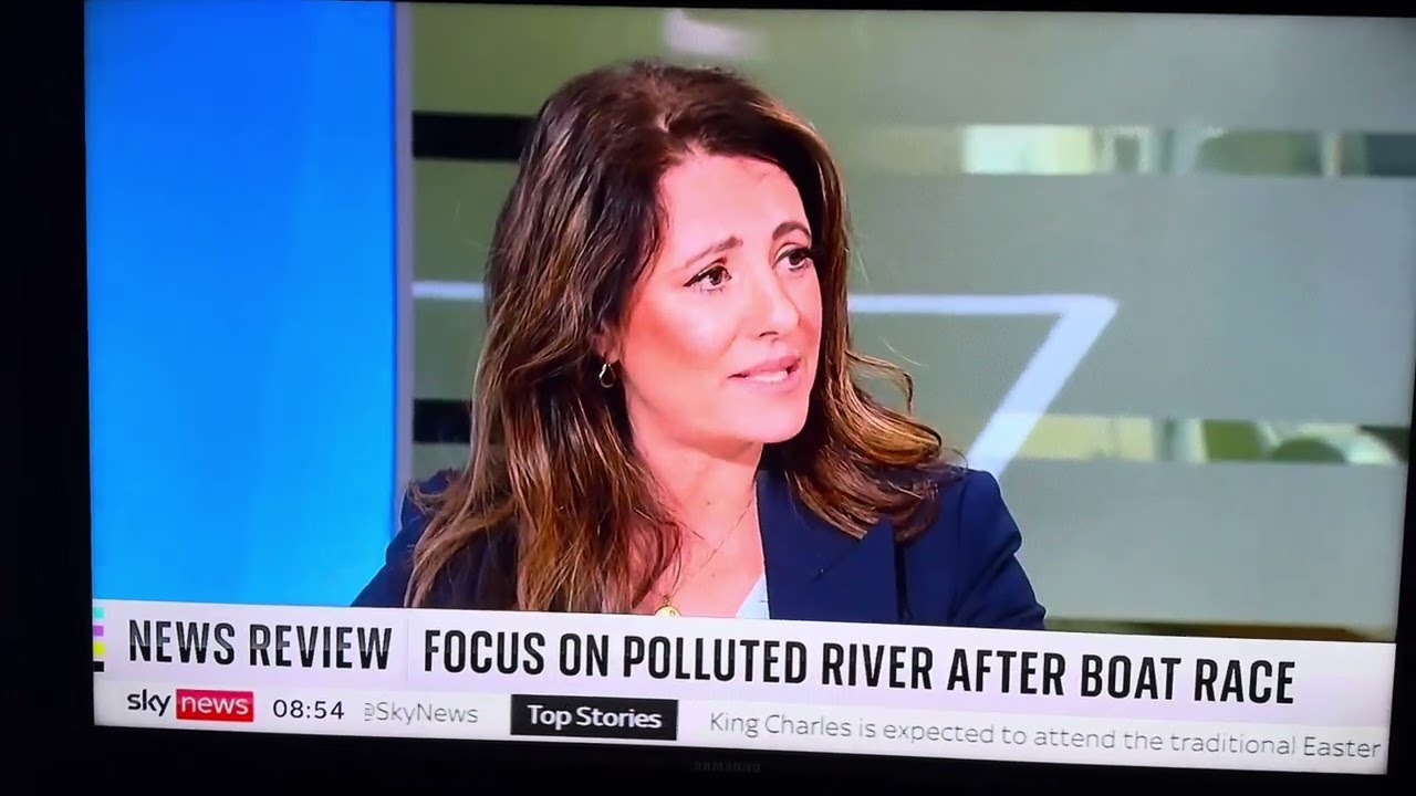 Boat race ruined by sewage!