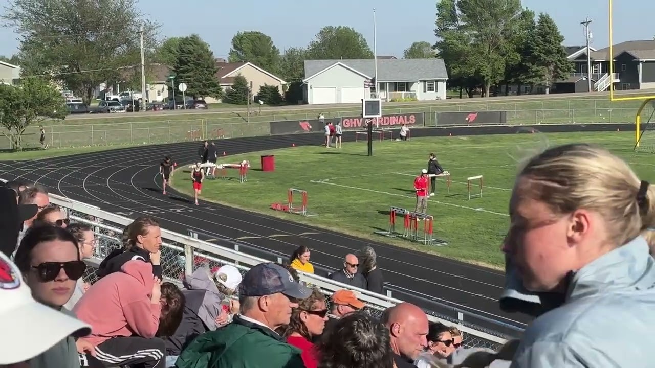3200m Relay Districts 2025