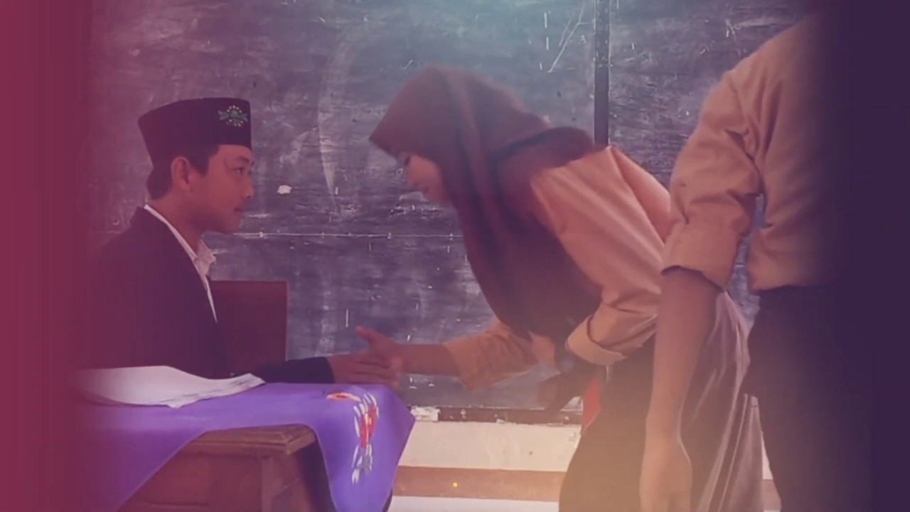 FILM PENDEK (GURUKU PAHLAWANKU) By 8A