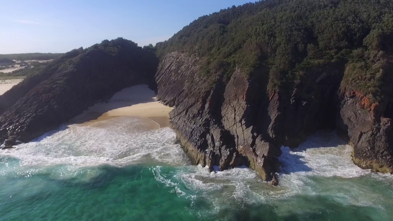 Drone video taken at Yagon Campground near Seal Rocks NSW
