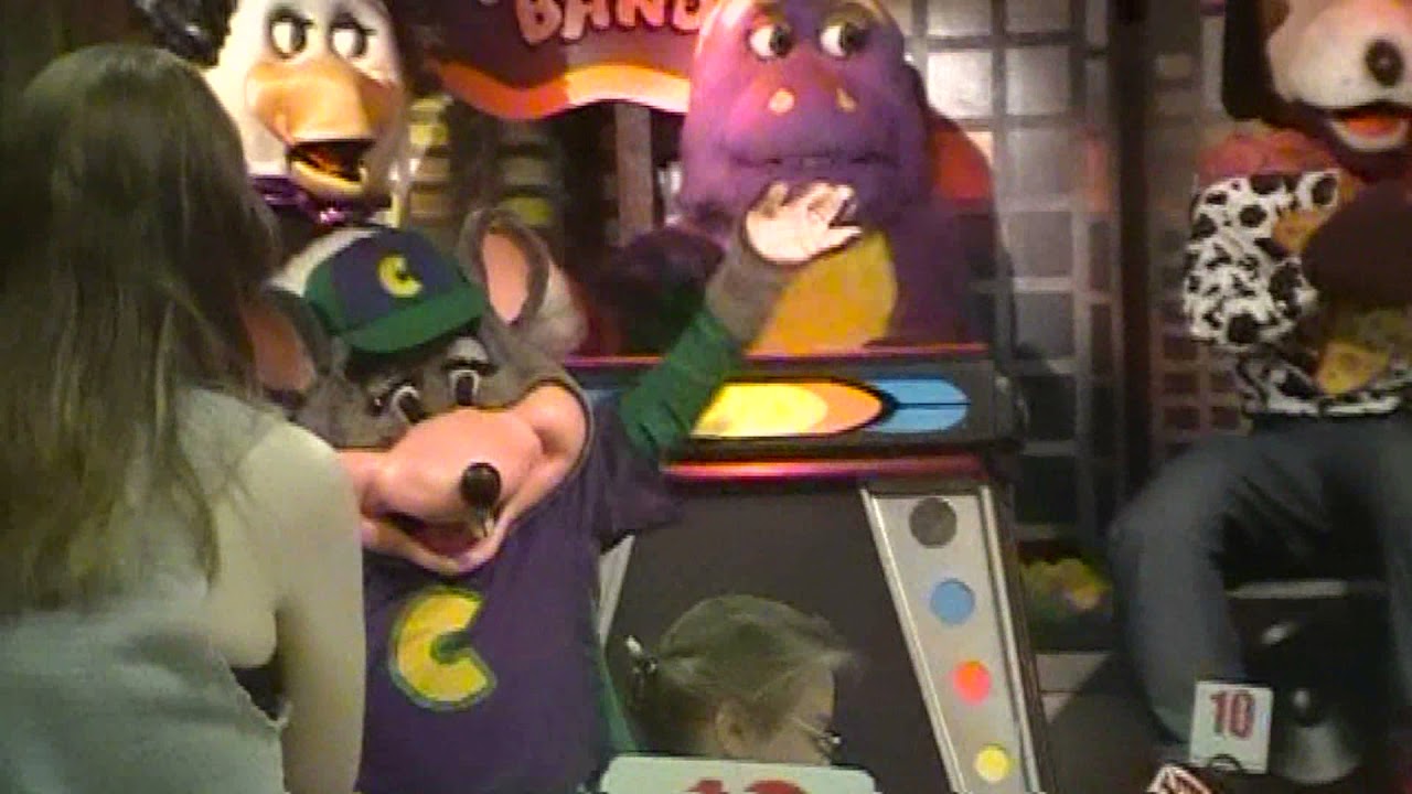 Chuck E Cheese Danvers - Bingo Live Performance (CVX)