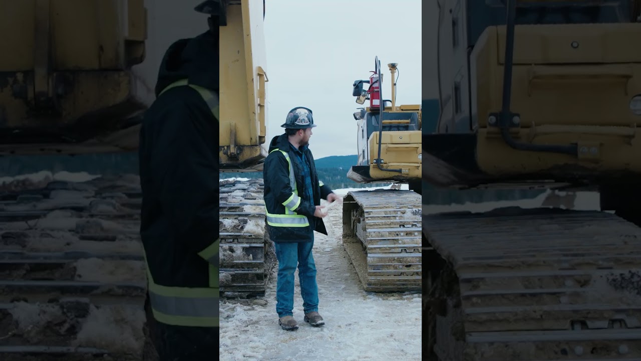 Log Loader Tracks vs Excavator Tracks