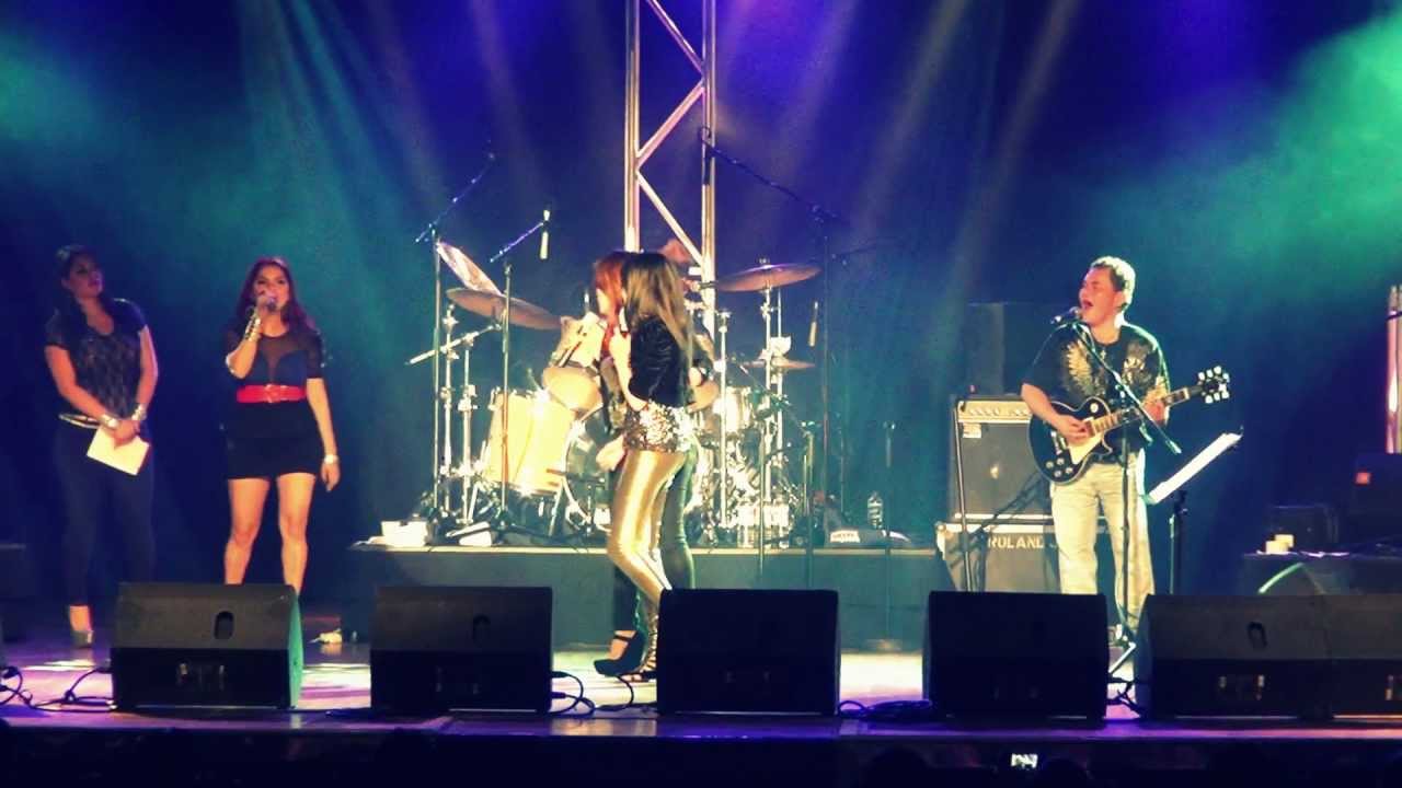 The Aegis Band sings 