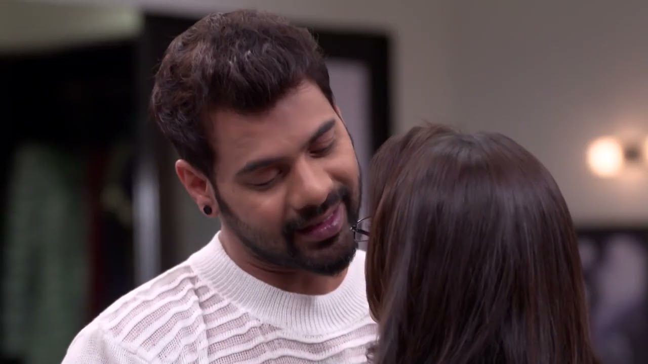 Iniya Iru Malargal - Ep 702 - Ekta Kapoor, Shobha Kapoor - Tamil Tv Serial - Zee5 Tamil Classics
