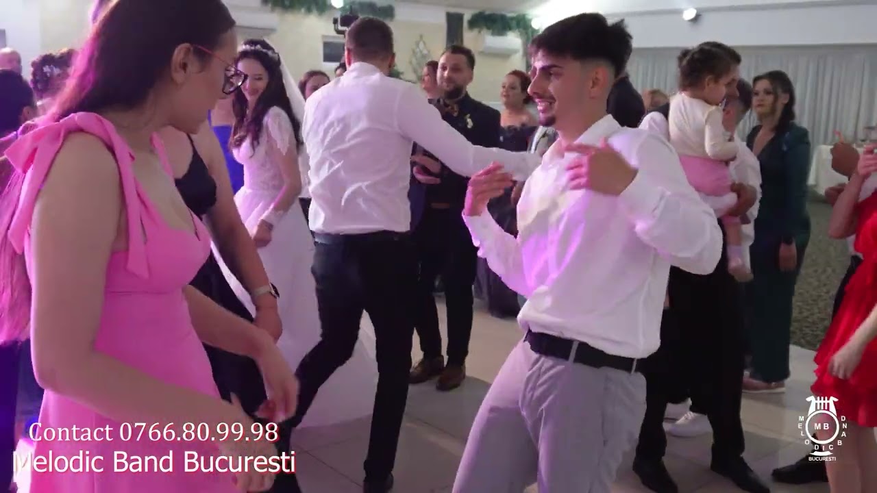 Eu te vreau numai pe tine,formatie nunta Melodic Band Bucuresti.mp4