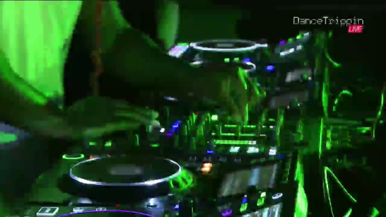 LIVE VIDEO RELEASE: Zepherin Saint from Black Stereop pres. Midnight at the Museum. Powered by Denon