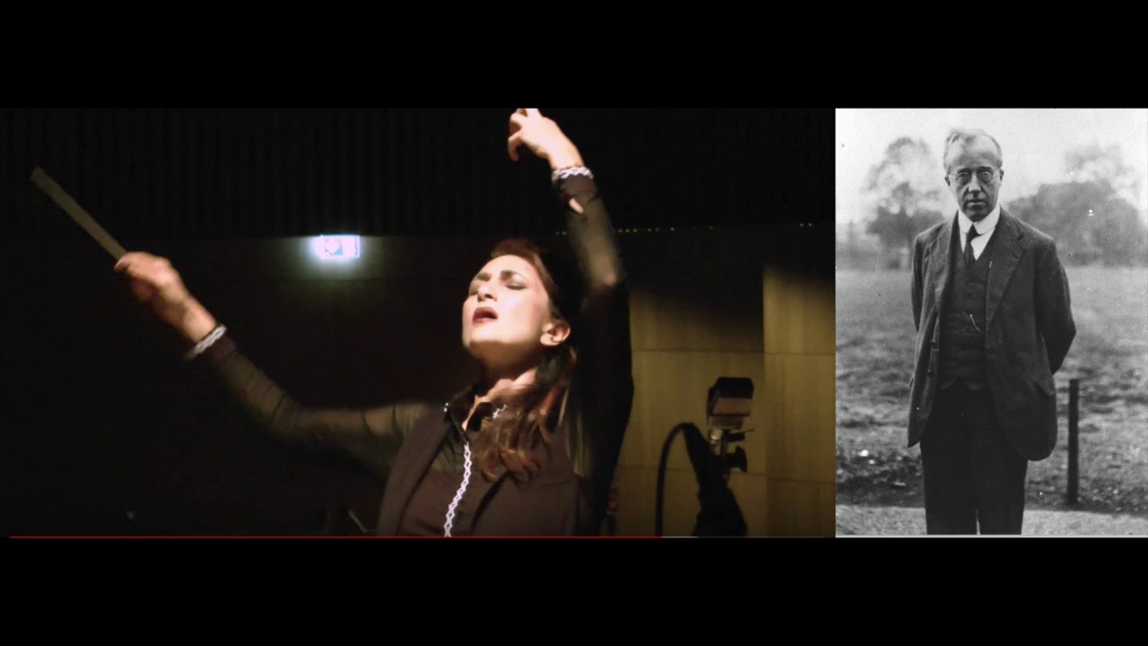 Maria Makraki conducts Holst - Two excerpts from 'The Planets' (2019)