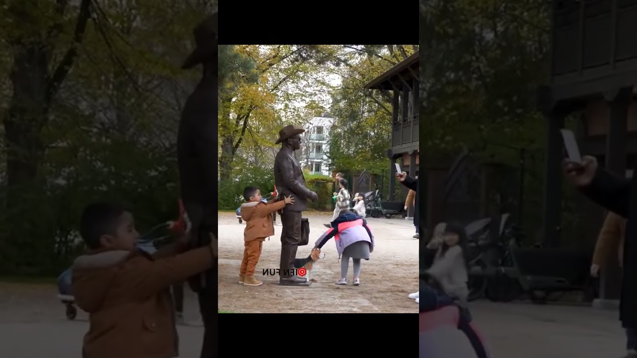 Wow #livingstatueprank #livingstatue #prank #statueprank #cowboy #prank #hilariousreaction