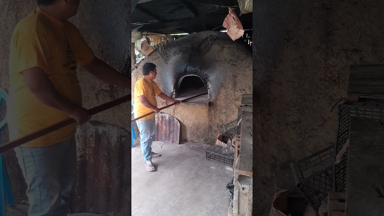 Horneado pan, en la huasteca hidalguense. 