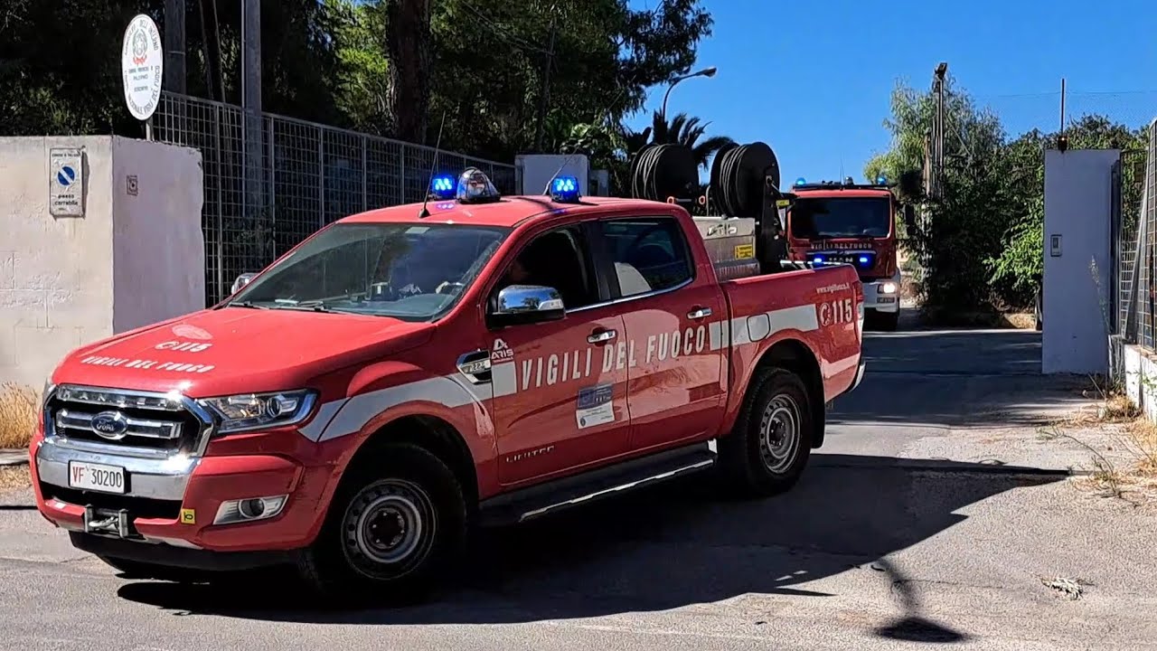 [DISTACCAMENTO NORD1] partenza AIB ranger + APS MAN vigili del fuoco 6a in sirena
