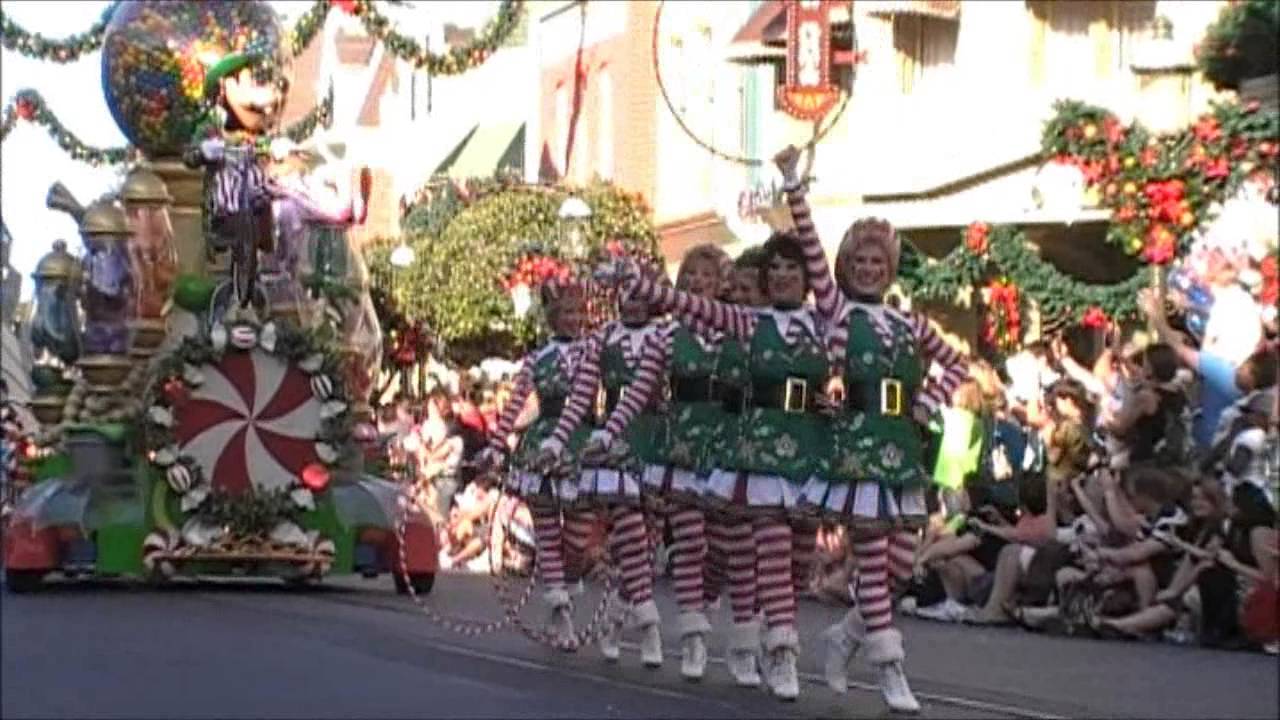Mickey's Once Upon A Christmastime Parade - Magic Kingdom - Disney World