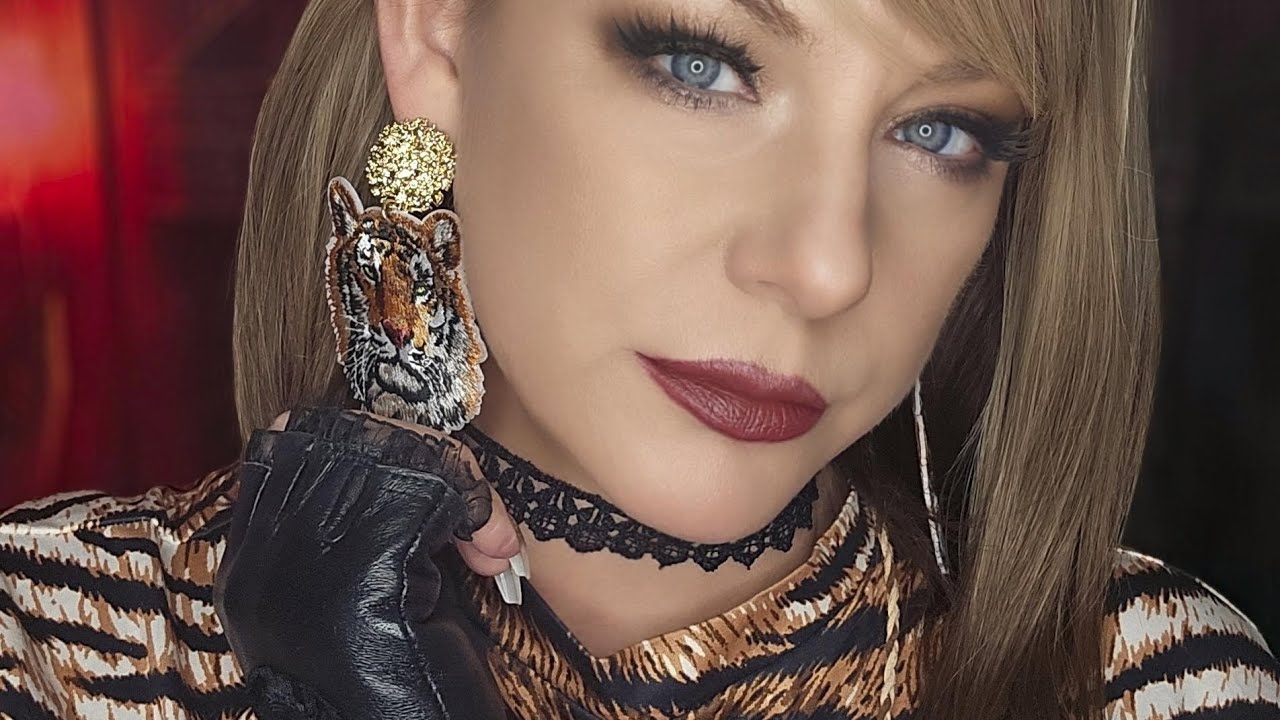 🐅YOU haVe Three TiGerS in Your BarN🐅 #asmrwhispering  #asmrlight #tiger #asmrramble