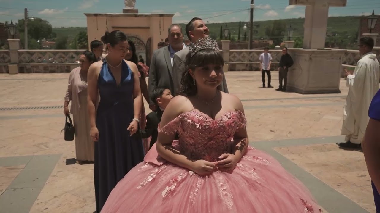 Llegada Espectacular ✨ Misa de XV Años de Carolina | Tomas de Dron en Las Ánimas, Nochistlán