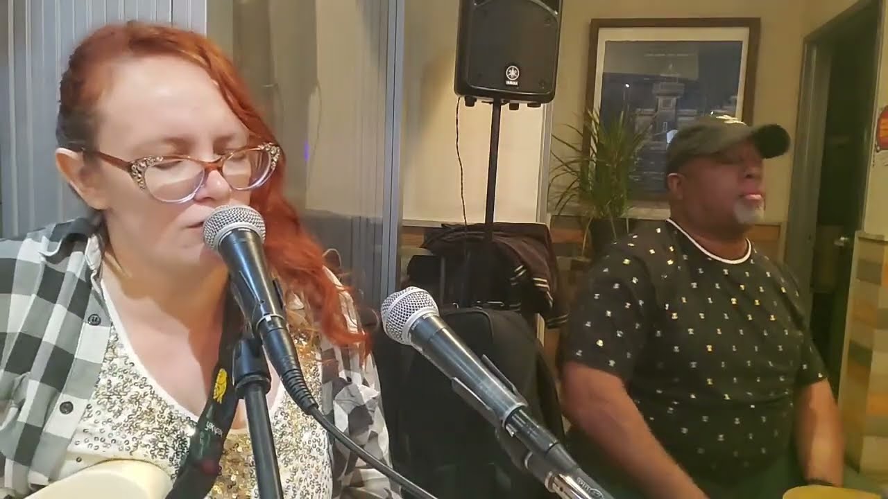 Fancy Schmancy (Rorie Kelly & Mark Rowser) perform Crash Into Me by Dave Matthews Band