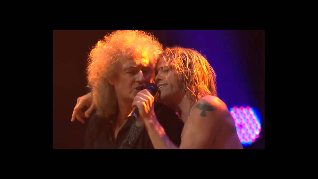 Foo Fighters & Queen - Tie Your Mother Down (Live at iTunes Festival 2011) (R.I.P. Taylor 😰💔)