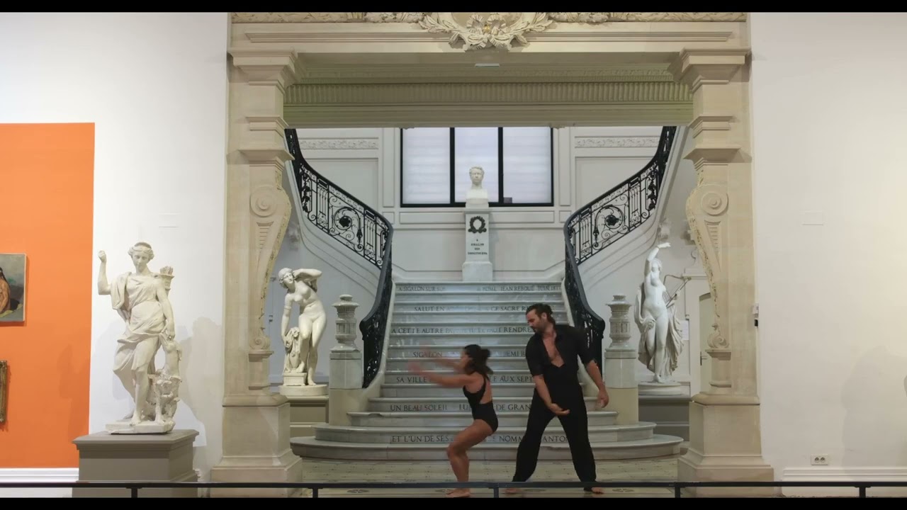 3581 Hand Duo Hand to hand