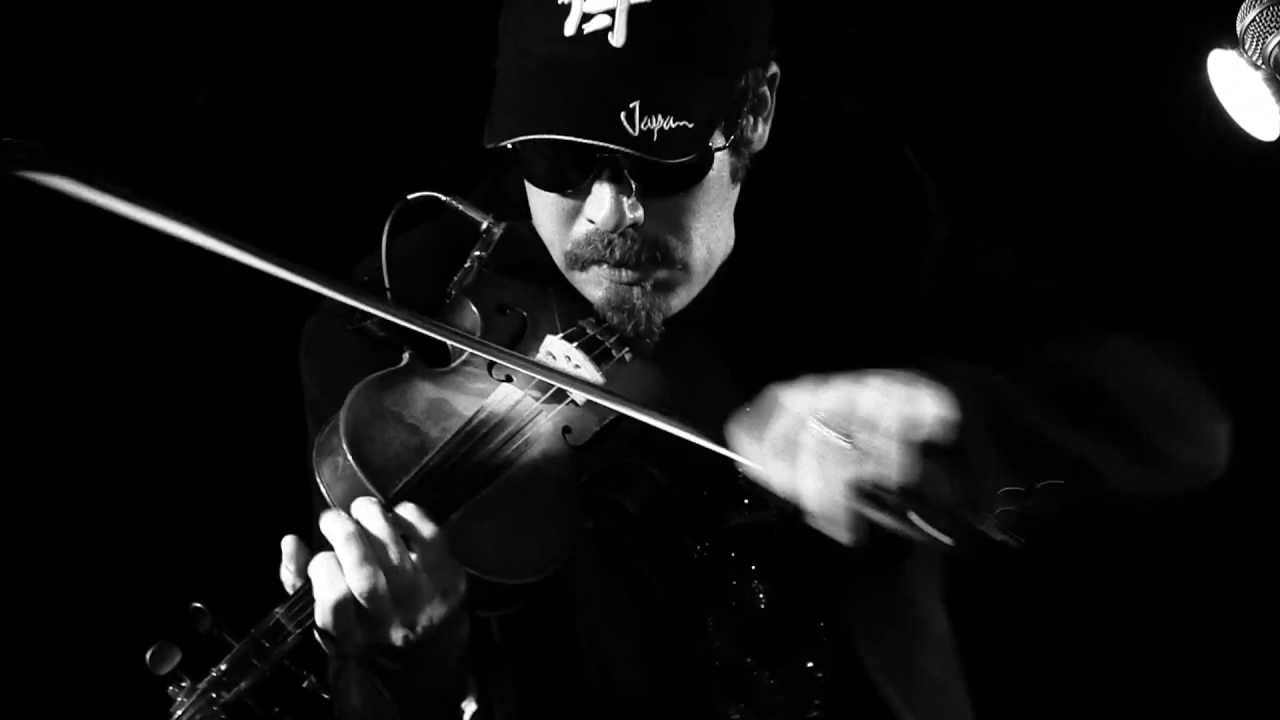 DAY235 - Ashley MacIsaac - A couple Irish Jigs and The Lively Steps