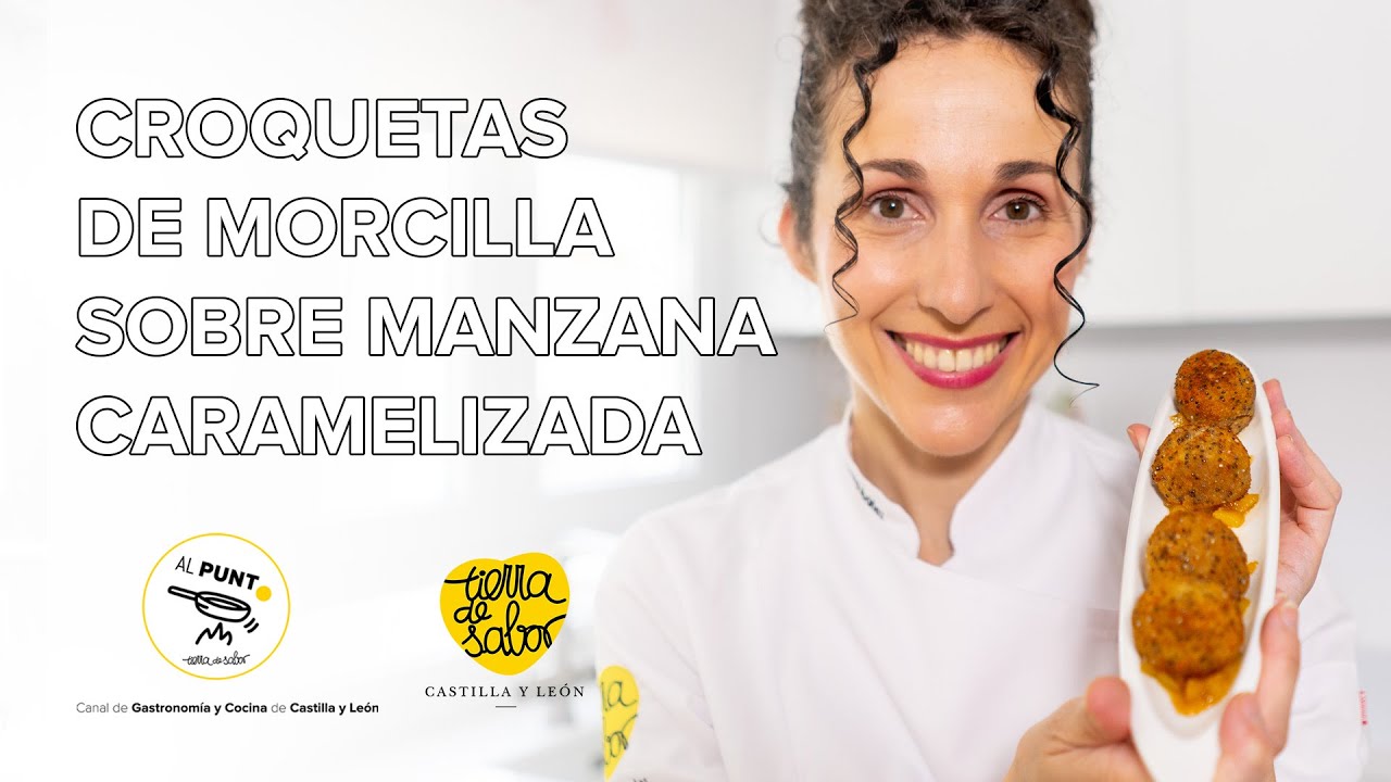 Croquetas de morcilla sobre manzana caramelizada