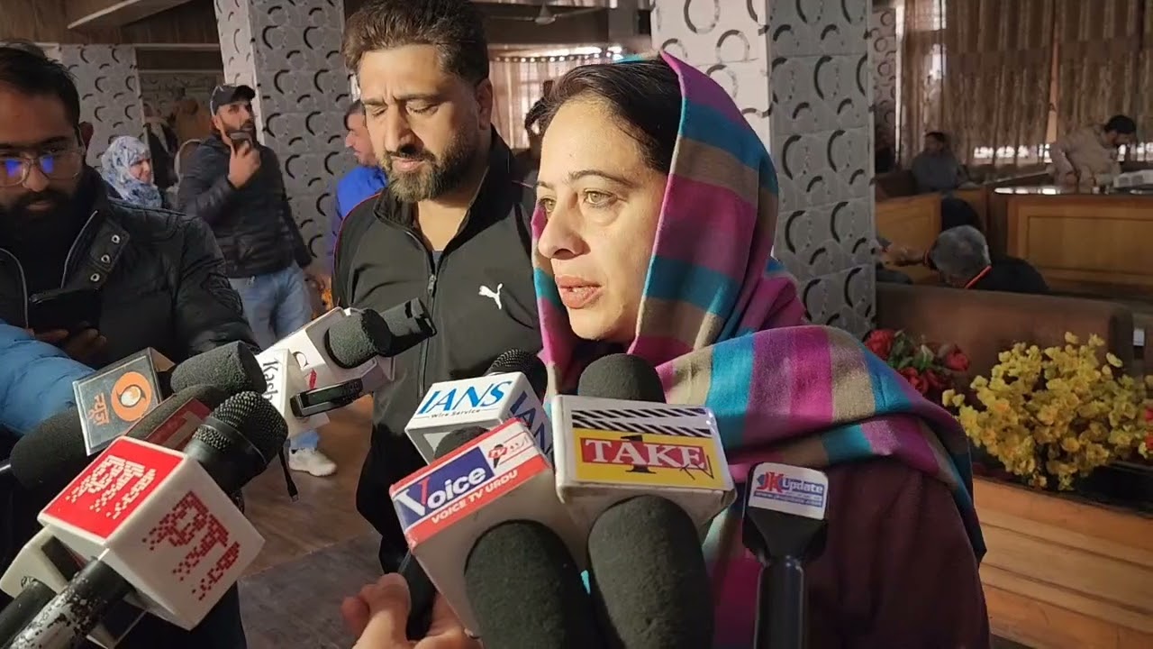 Srinagar Municipal Corporation Observes 'Constitution Day' at auditorium hall  SMC Srinagar
