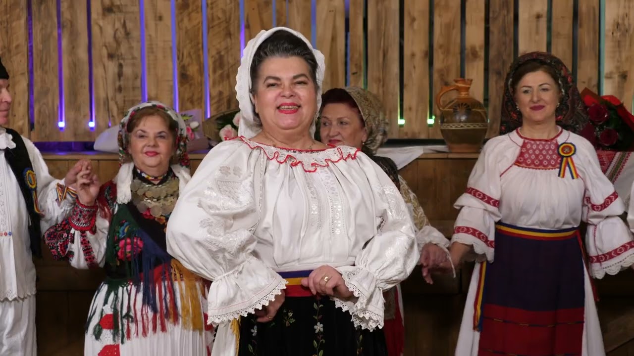 ANA ALMASANA CIONTEA   Cate flori sunt pe pamant