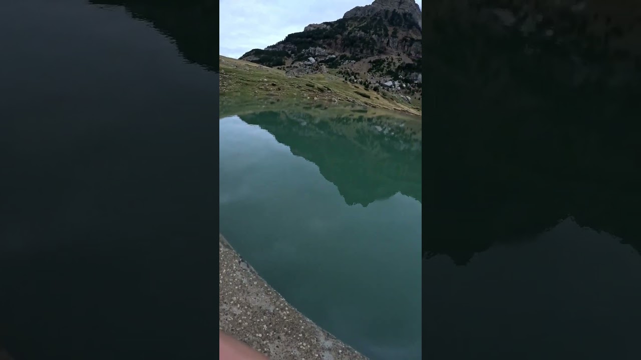 Ib&oacute;n de Piedrafita. #pirineos #aragon #huesca #pyrenees #lago #monta&ntilde;as #senderismo #goprohero11