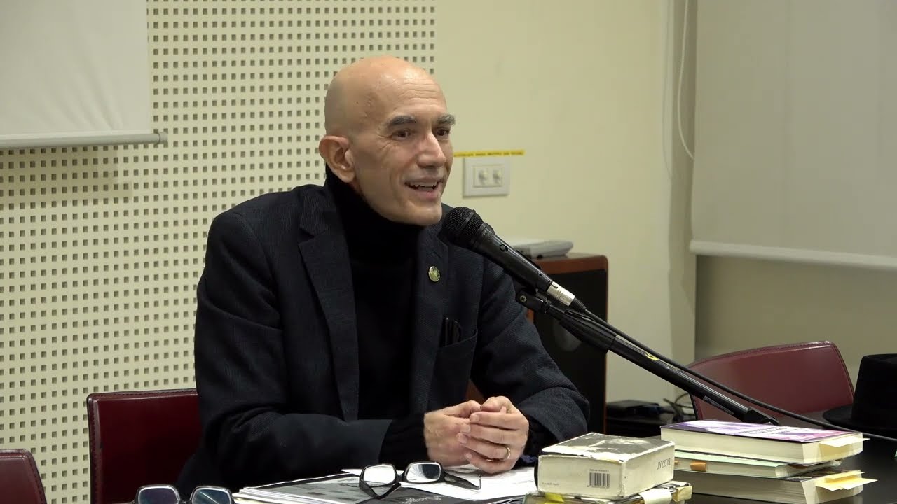 Lorenzo Viganò racconta Dino Buzzati - Fuorigioco 2022