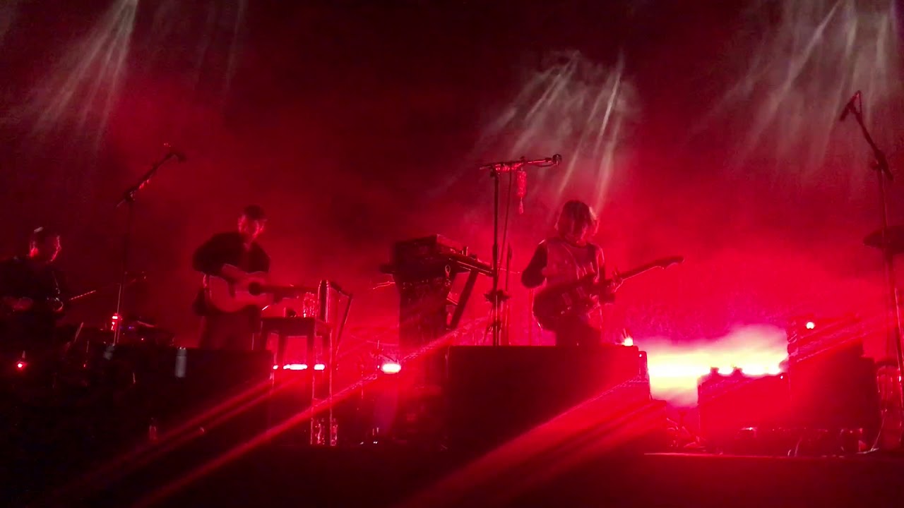 Fleet Foxes - The Shrine / An Argument (Live in Barcelona 2018)