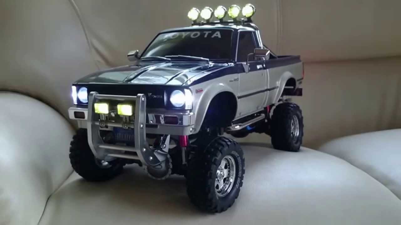TAMIYA  HILUX  HIGH-LIFT  フルオペ