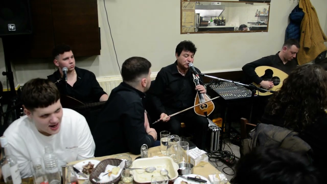 6......Λυρα Γιωργ Λαγουδακης Ξεφάντωμα Μερακληδων στο Μαρούσι στου Σαλούστρου το Ανωγειανό Μαγερικο