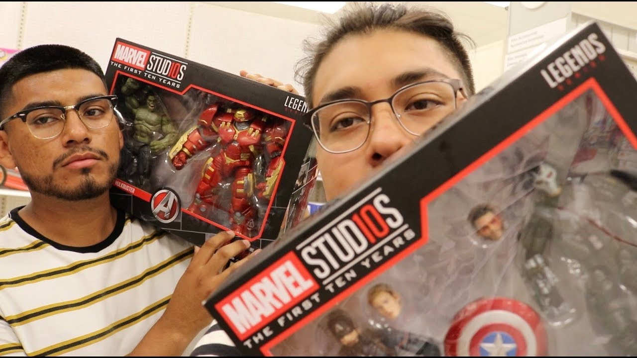 Toy Hunting for Marvel Legends & DBZ Dragon stars!