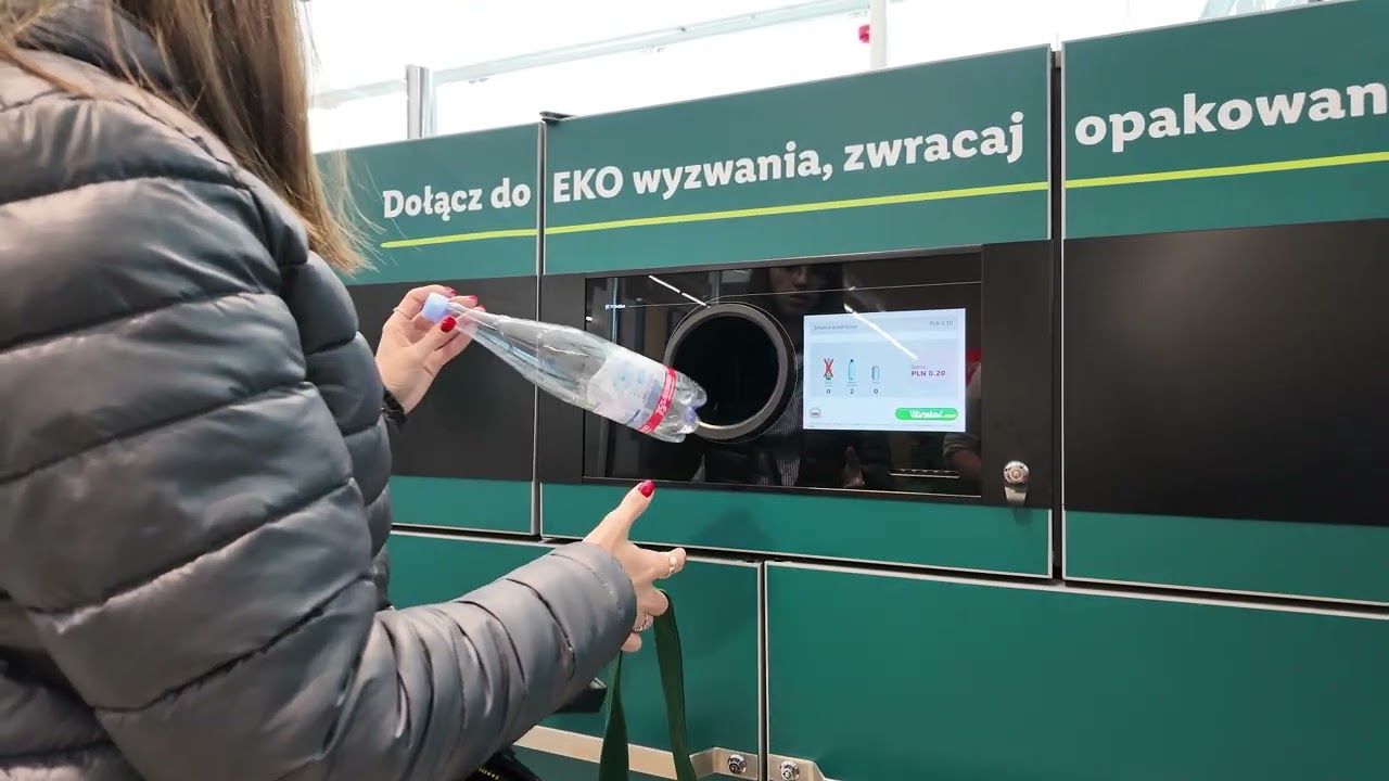 Butelkomat w Lidlu. Zobacz ile zarobiliśmy na oddaniu plastikowych butelek