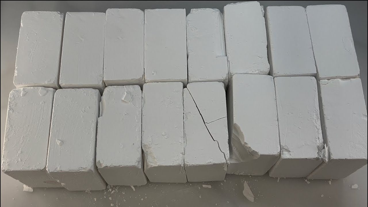 16 Blocks of Crispy Plain Jane Gym Chalk Crush