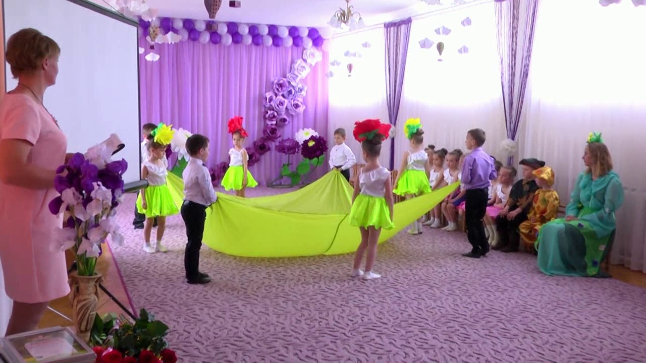 Танок з тканиною