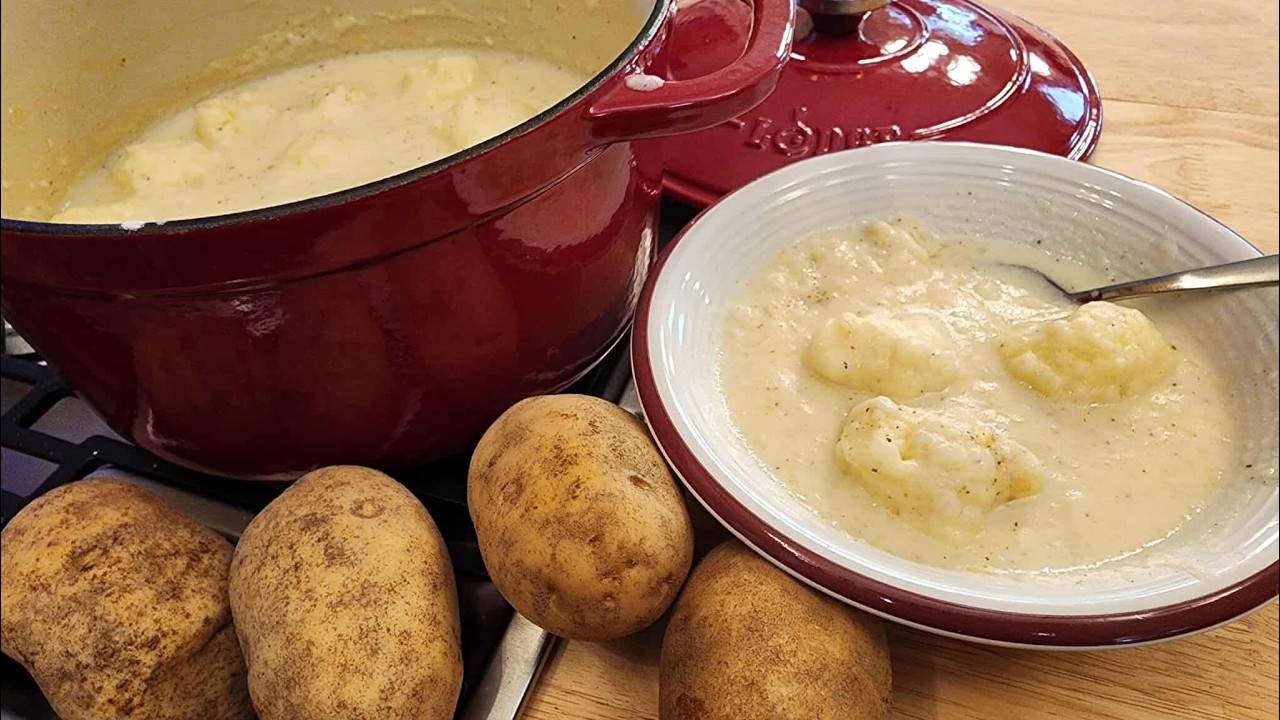 Картофельный крем-суп с клецками — семейный рецепт — The Hillbilly Kitchen #суп #рецепт #картофель