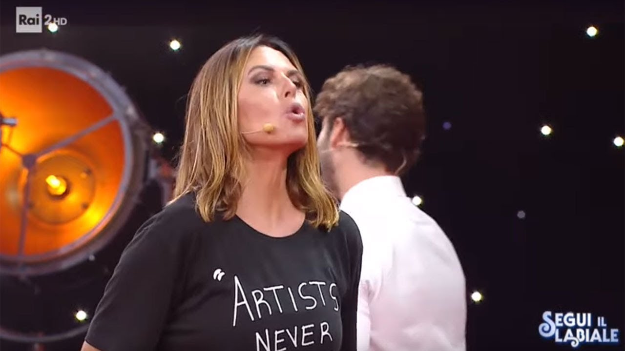 Segui il labiale - Stasera tutto è possibile 28/10/2019