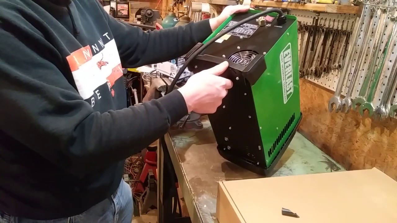 Unboxing a BROKEN Everlast Welder