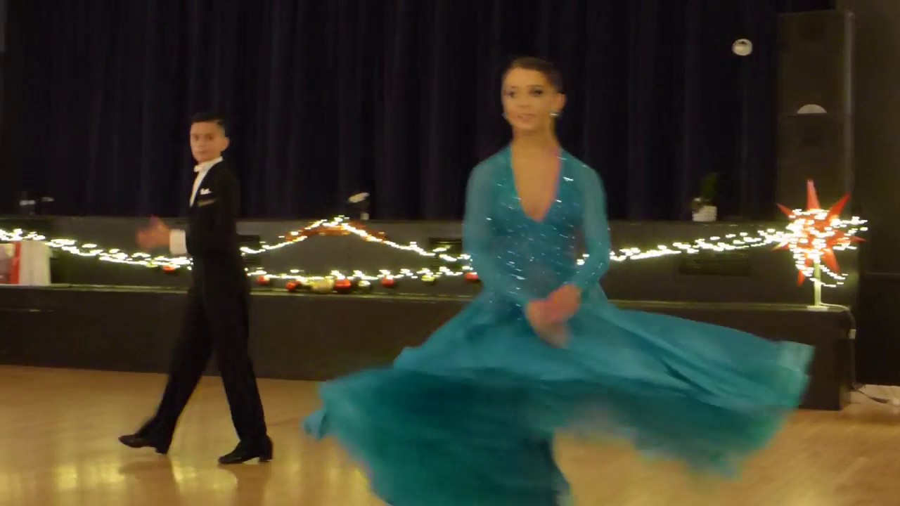 Jamie & Paris, Tango