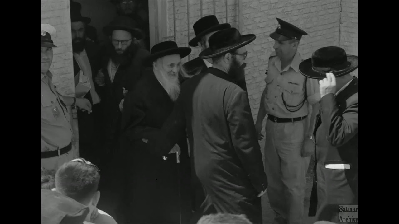 Historical Footage of Satmar Rebbe, Rabbi Yoel Teitelbaum Zt
