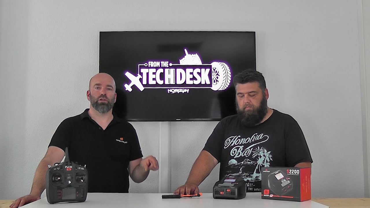 From the Techdesk (GERMAN): Spektrum Smart Ladegeräte / S2200 G2