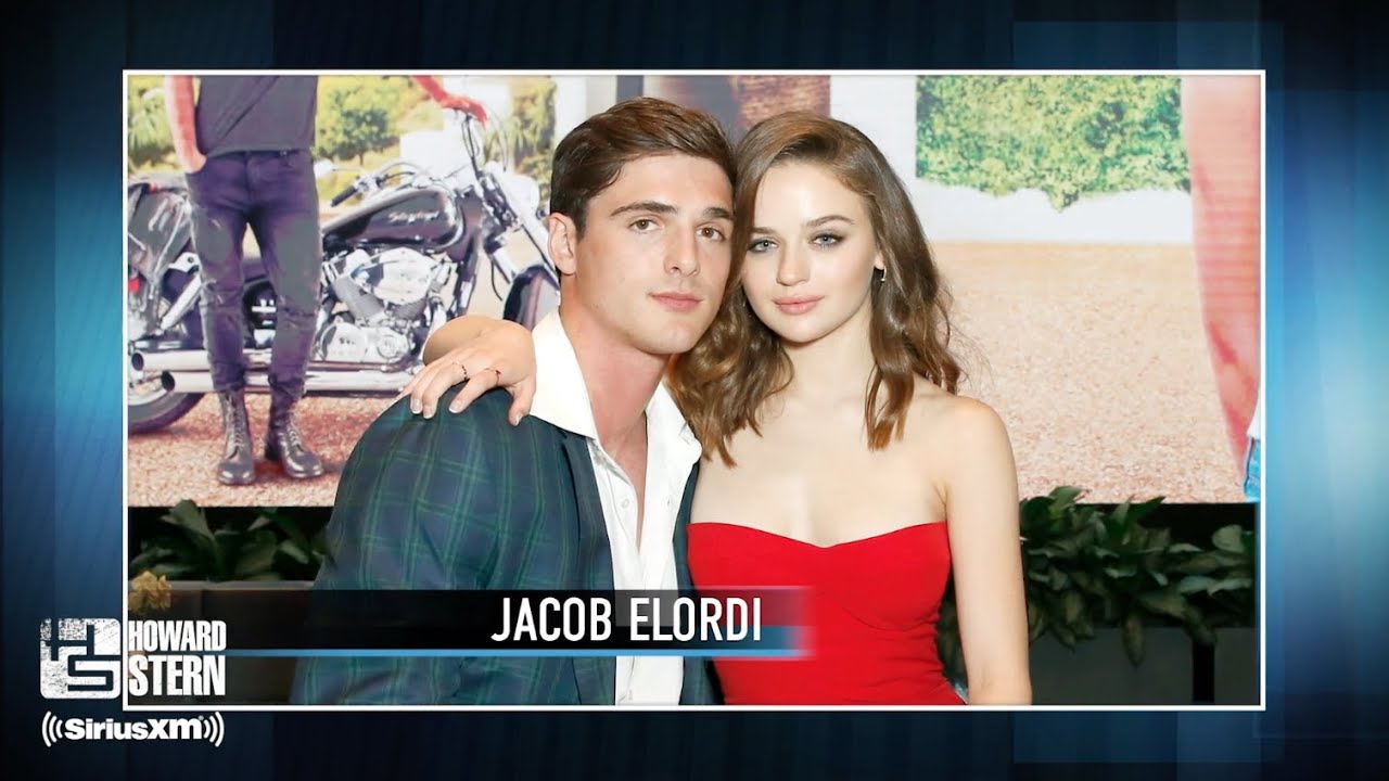 Why Joey King Deleted a Tweet About Her &ldquo;Kissing Booth&rdquo; Co-Star Jacob Elordi