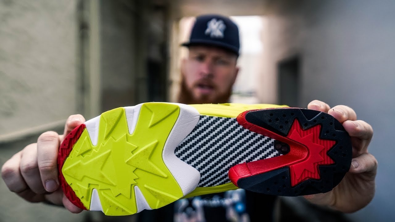 SURPRISE SNEAKER GIFT!! GUESS WHAT THEY SENT ME?!