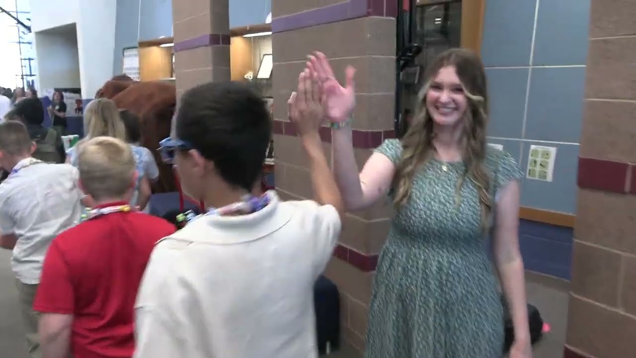 Mammoth Heights Elementary 6th Grade Clap Out May 2024
