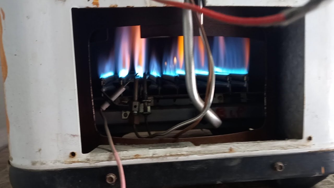 Flama amarilla y débil en calentador de gas | Mantenimiento correctivo a calentador Calorex COXDP-09