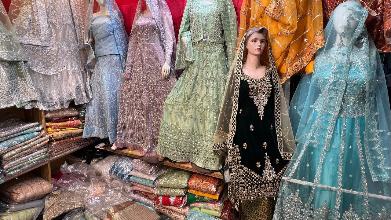 Winter collection Fazil Fabrics Sale price order now 03239592421 #fazilfabrics 