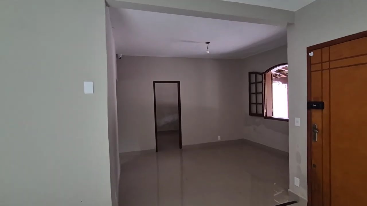 LOCAÇÃO - CASA MODERNA NO SANTA INÊS:  3 quartos, Lazer e Muita Tecnologia (360m²)