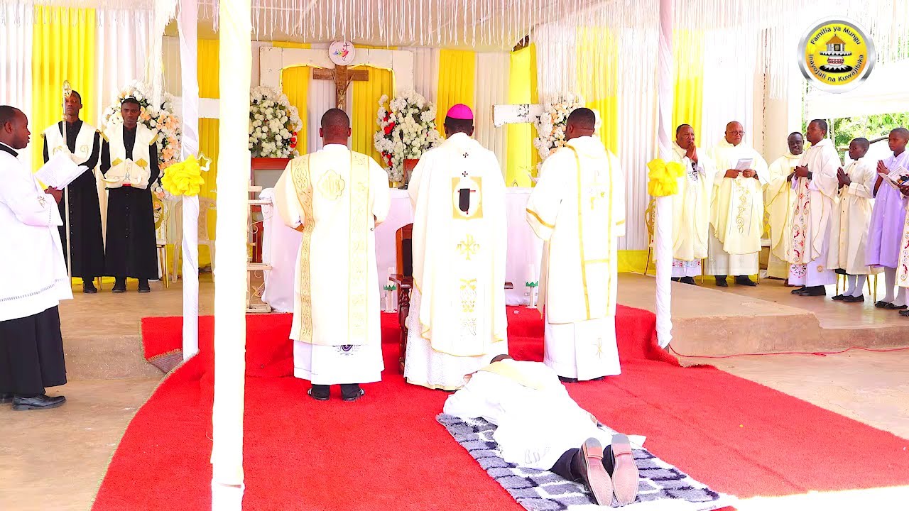 "UPADRISHO BUHINGO" / ADHIMISHO LA MISA TAKATIFU YA UPADRISHO WA SHEM. EMMANUEL NYANDA CP