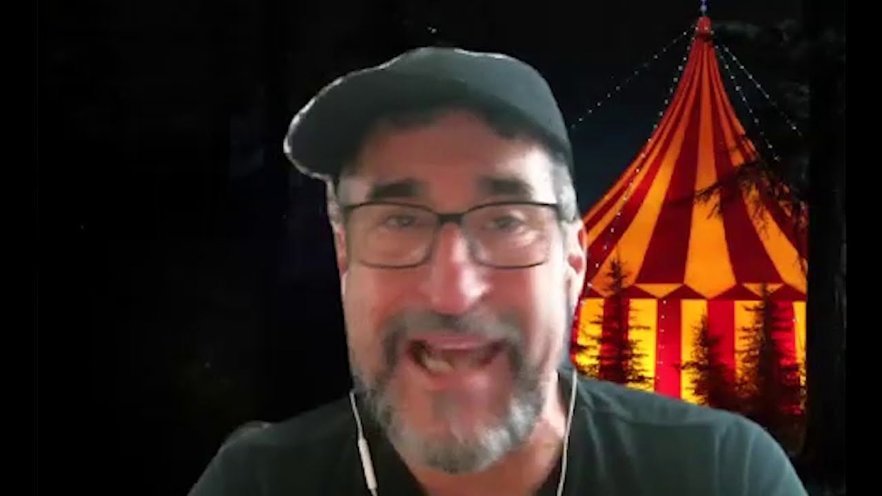 Entrevista John Massari - Compositor - Palhaços Assassinos do Espaço Sideral