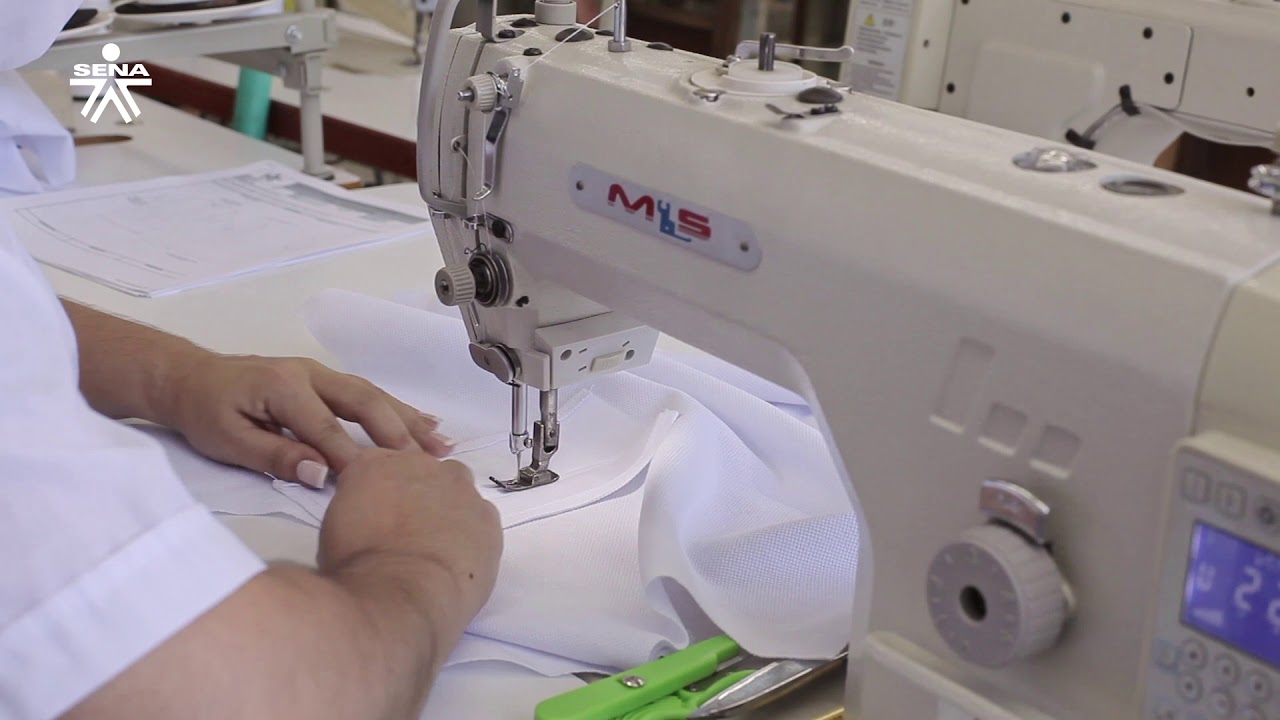 Confección camiseta tipo polo Paso 3 Pegar pechera