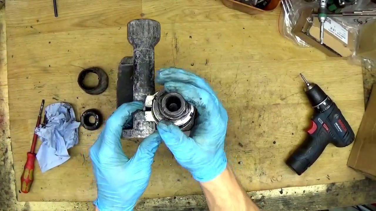 I broke it! Hitachi H45MRY demolition hammer disassemble