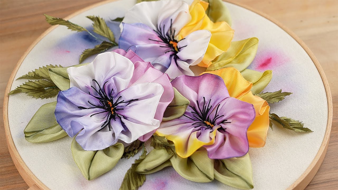 How To Make Violets - Ribbon Embroidery 🌸  آموزش صفر تا صد گل ساخت گل بنفشه با روبان - آفاق امیریان